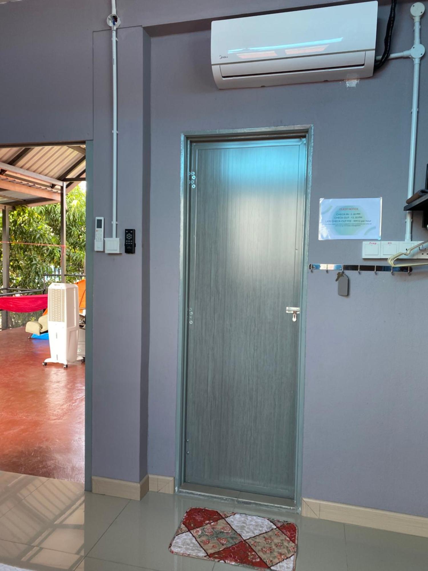 Igo Homestay Subang Airport Shah Alam Eksteriør billede