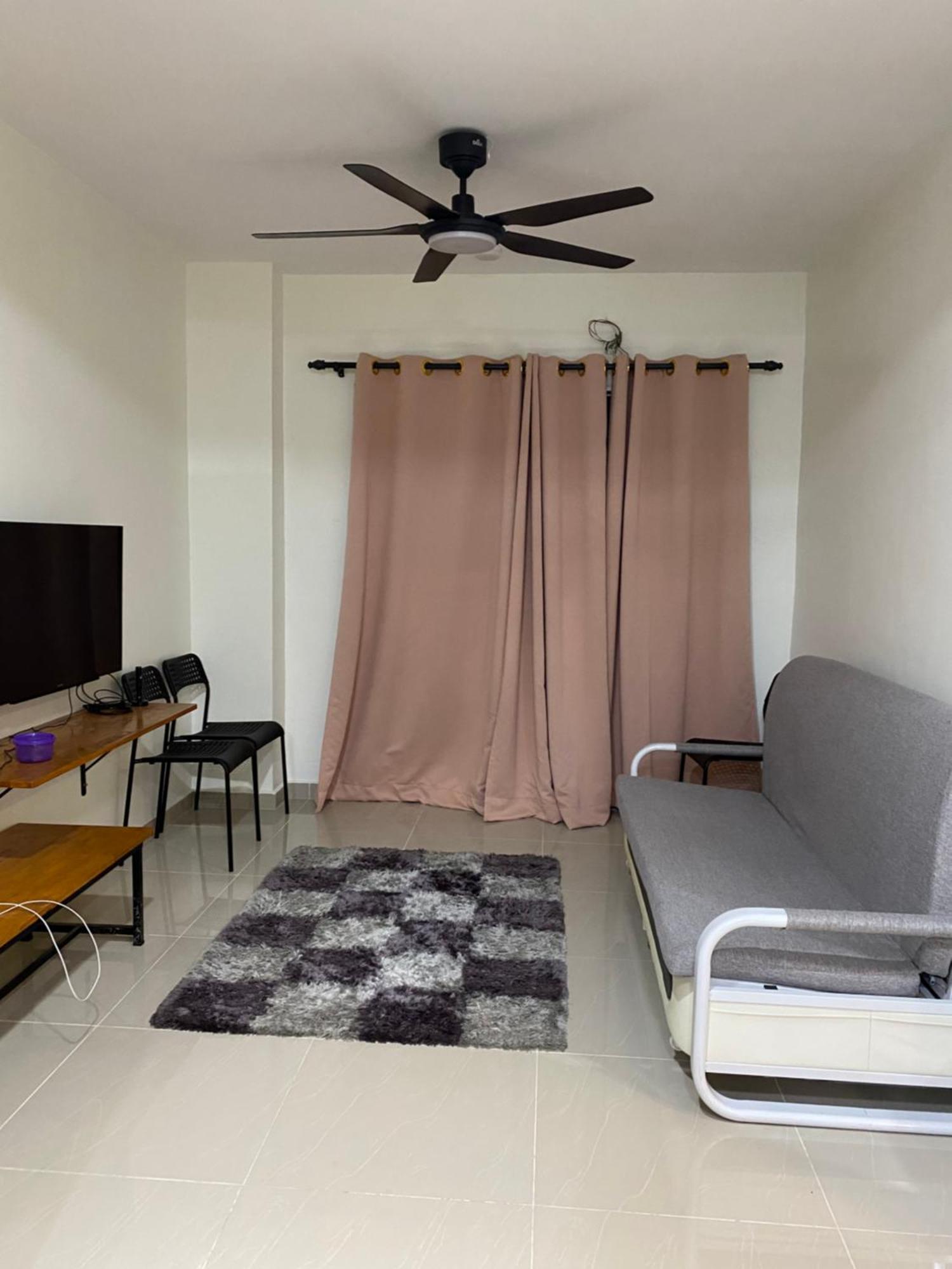 Igo Homestay Subang Airport Shah Alam Eksteriør billede